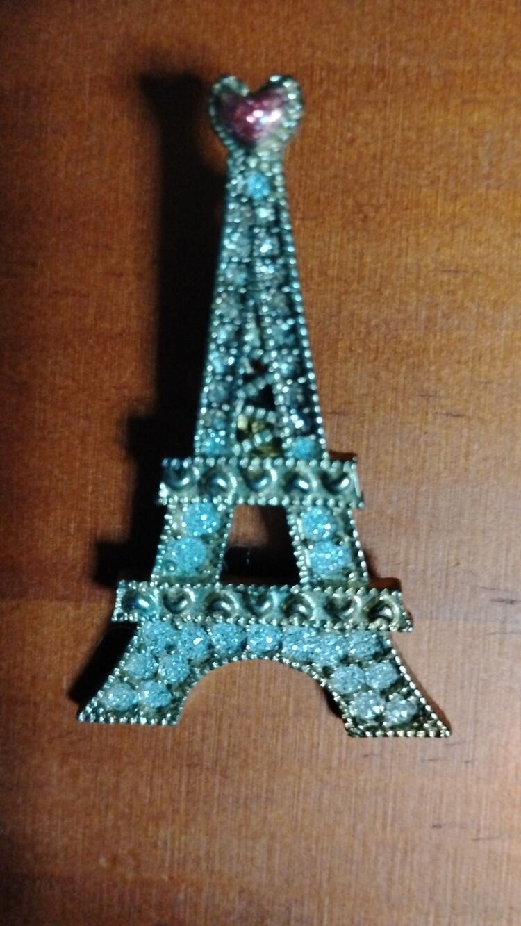 Betsey Johnson Eiffel Tower Rhinestone Brooch Paris Heart HTF